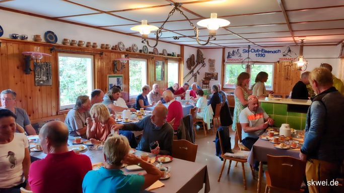 Arbeiten und Feiern Aug25
