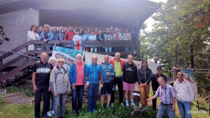 Arbeiten und Feiern Aug25